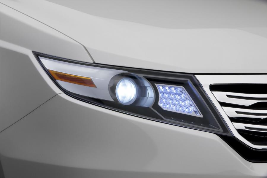  Honda Odyssey Concept 2010 года  (фото 3 из 34)